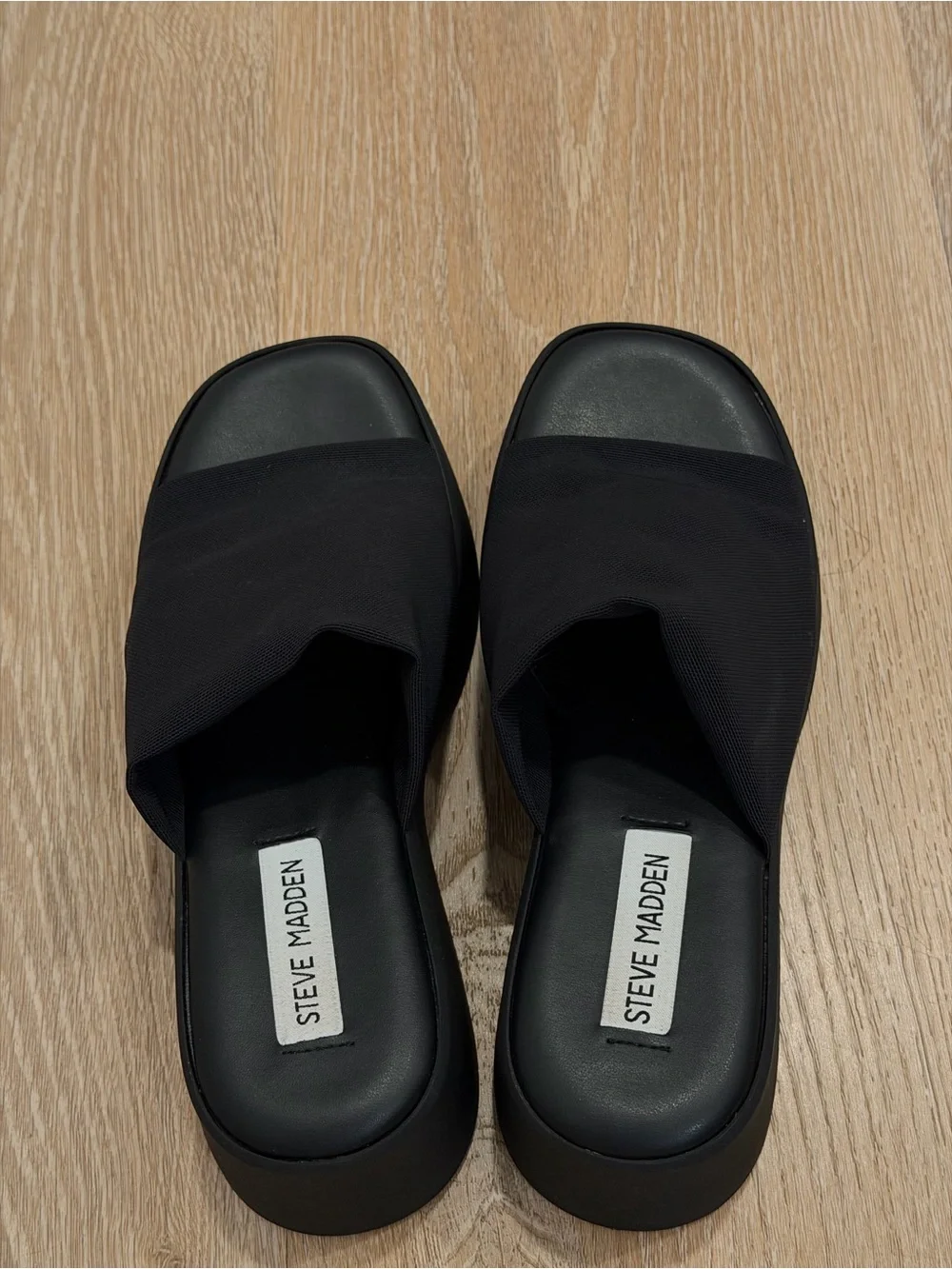 Steve Madden Slinky30 Black Platform Slide Sandals